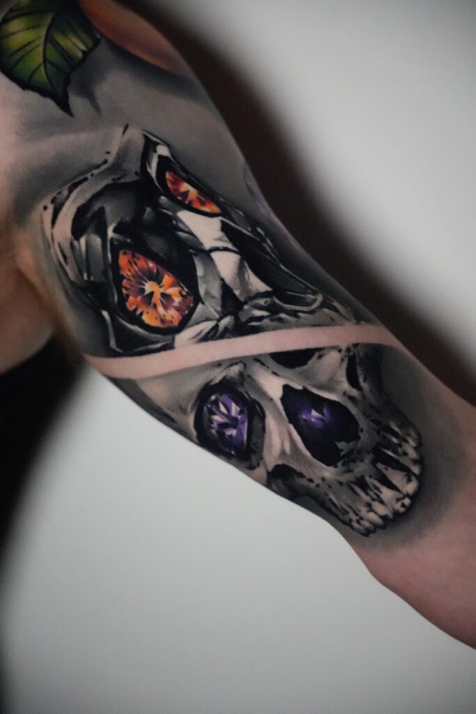 Color realism double skull with gemstone eyes